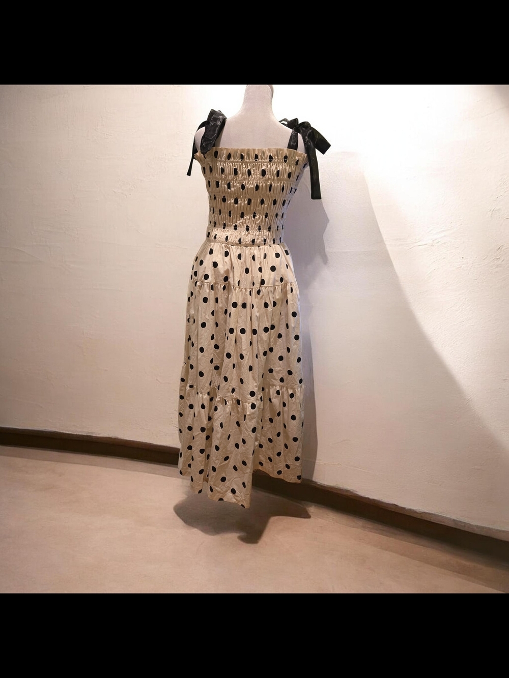 En Saison Beige Maxi Dress with Black Polka Dots - Picture 3 of 6